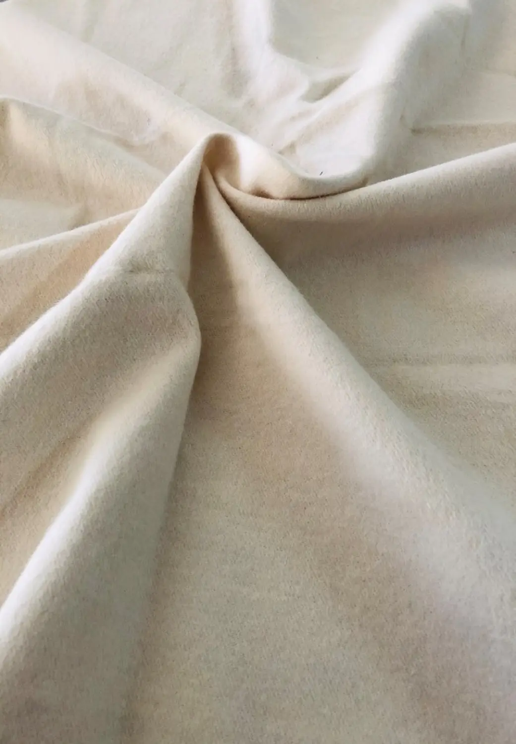 Tischschutz von Heinrich Seegers Objekttextilien GmbH